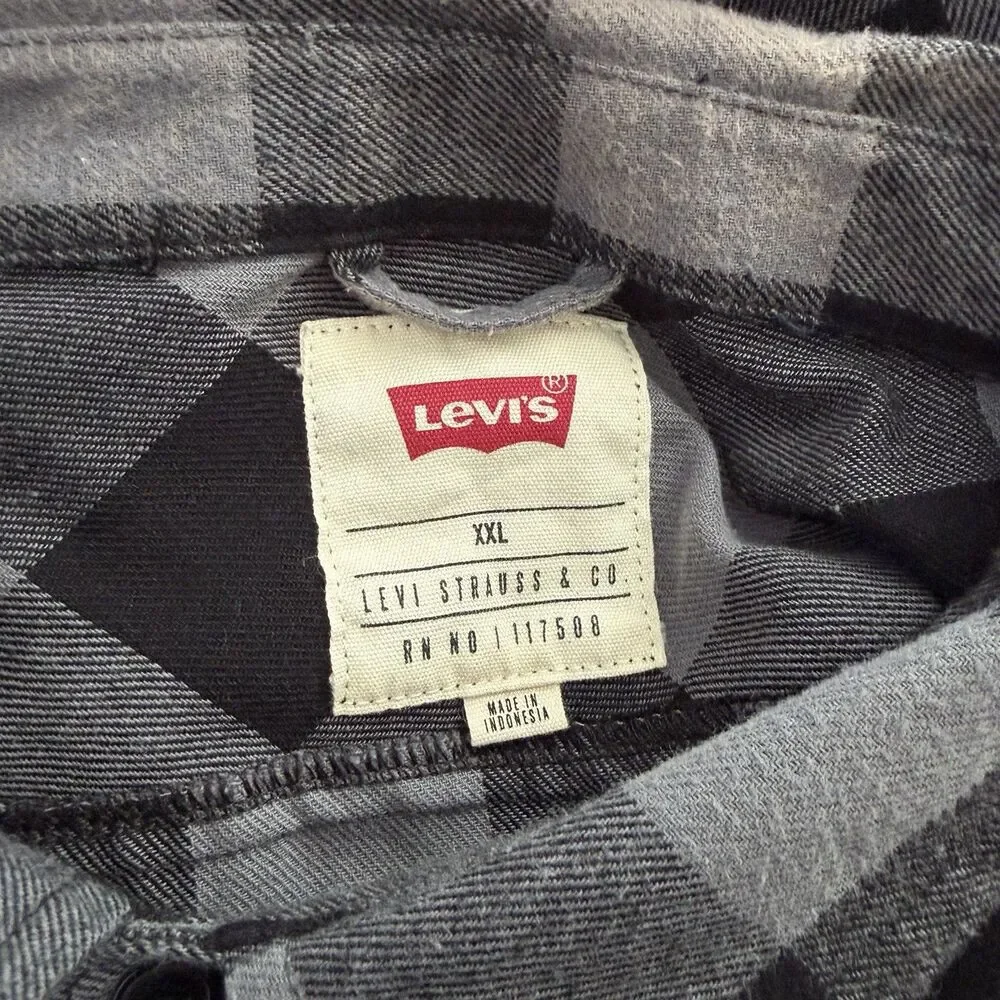 Levi’s Buffalo Plaid Flannel Shirt Gray Black Button Up Men’s XXL 2XL Longsleeve